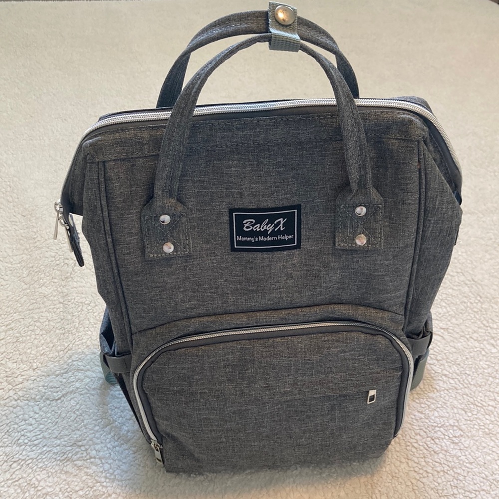 Baby X Mommy’s Modern Helper gray zippered backpack diaper bag